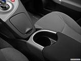  Cup holders photo